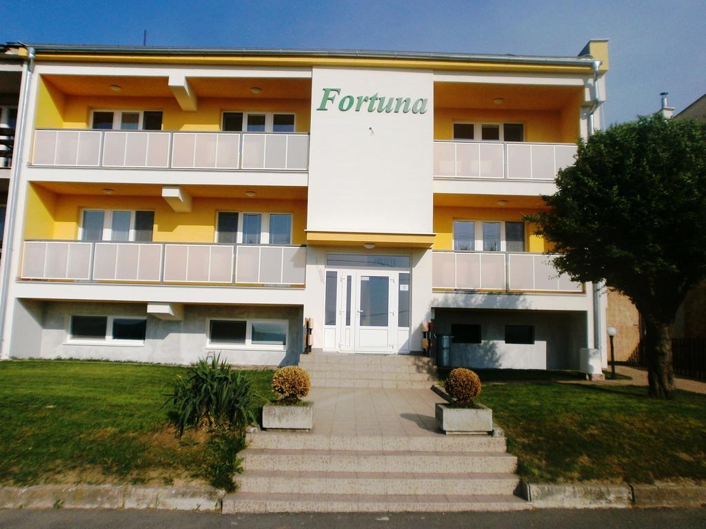 Penzion Fortuna Dudince Esterno foto